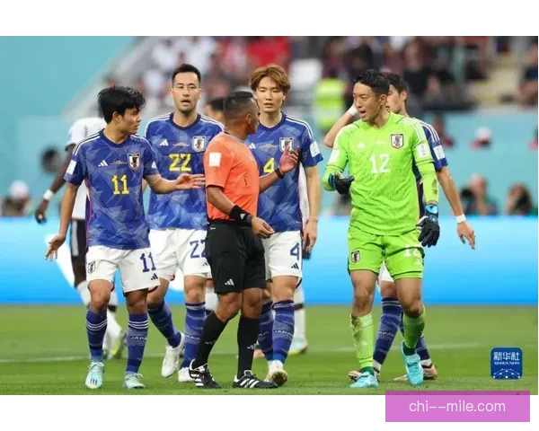 国际足联多哈世界杯裁判研讨会强化禁区拉拽判罚识别培训