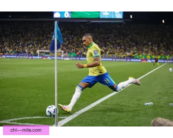 马丁内利世预赛客场精彩推射破门助力巴西制胜哥伦比亚